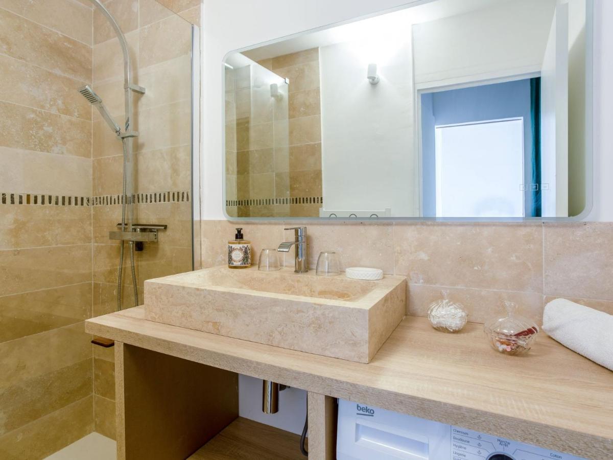 Apartment Saint James-13 Le Lavandou Extérieur photo